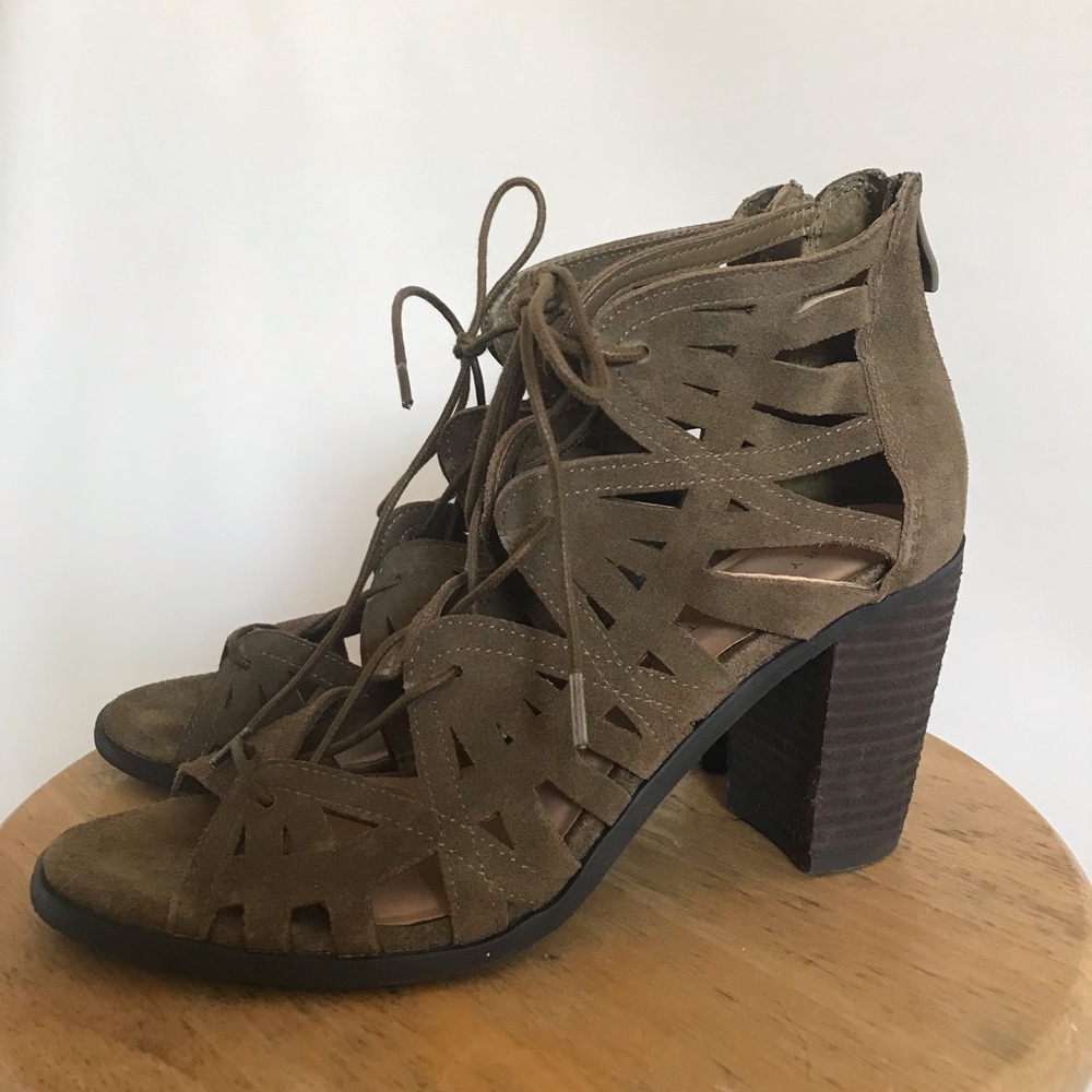 Cutout heels